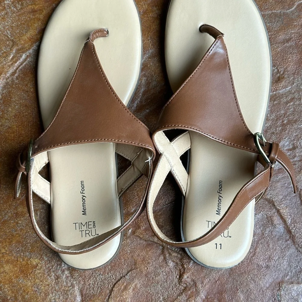 Time and Tru Brown Boho Thong Slingback Minimalist Sandals Sz 11